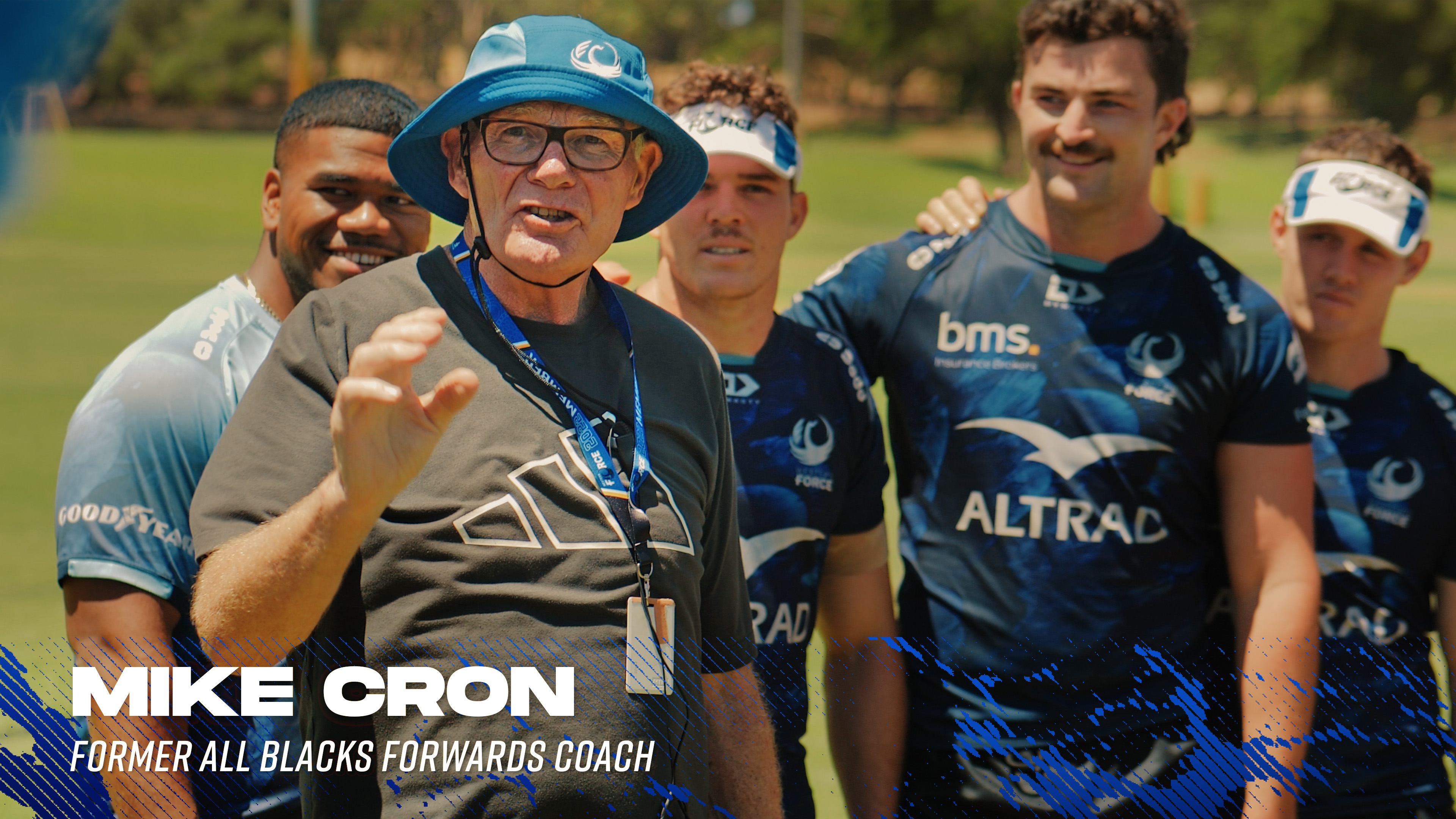 Ex-All Blacks 'scrum doctor' Mike Cron visits the Force