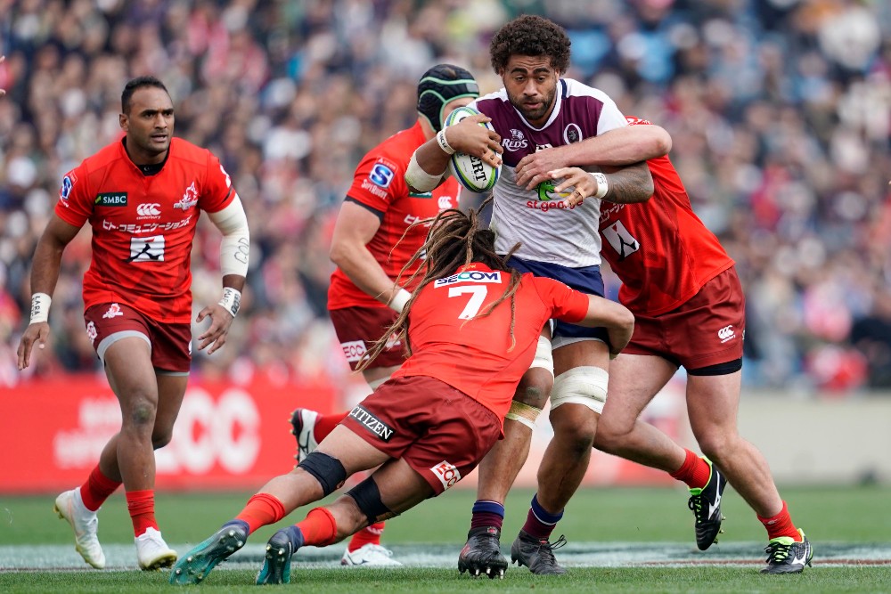 Lukhan Salakaia-Loto was among a Queensland pack that dominated in the second half against the Sunwolves. Photo: Getty Images 