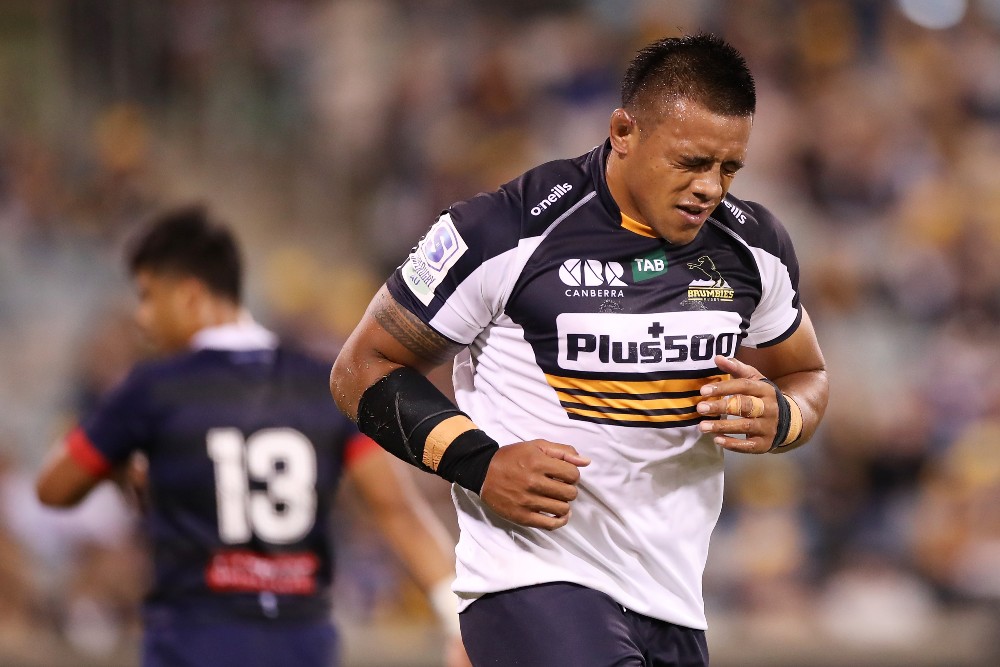 Allan Alaalatoa runs from the field after receiving a red card | Getty Images