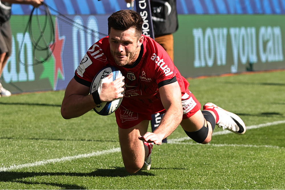 Scotland fullback Kinghorn shines as Toulouse thrash Exeter in ...