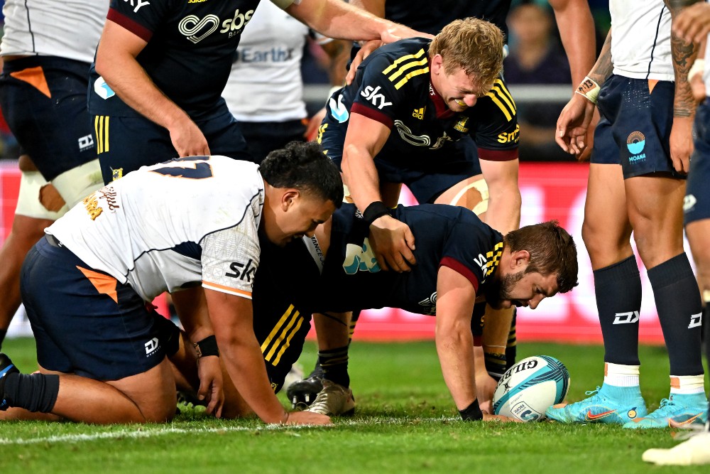 Highlanders break Super Rugby loss streak