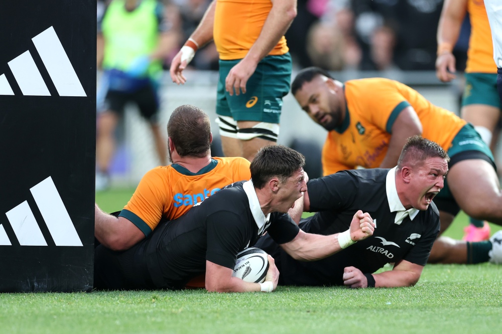 All Blacks retain Bledisloe Cup after holding off Wallabies fightback