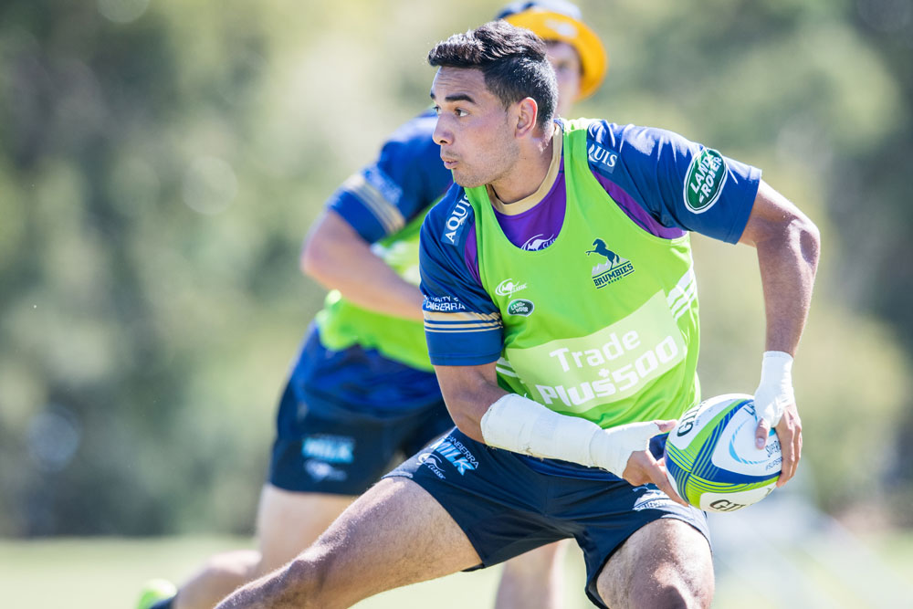 Wharenui Hawera has a pretty handy mentor in Christian Lealiifano. Photo: RUGBY.com.au/Stuart Walmsley